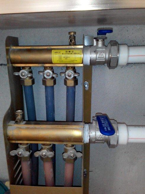什么是地暖分水器地暖分水器价格是多少