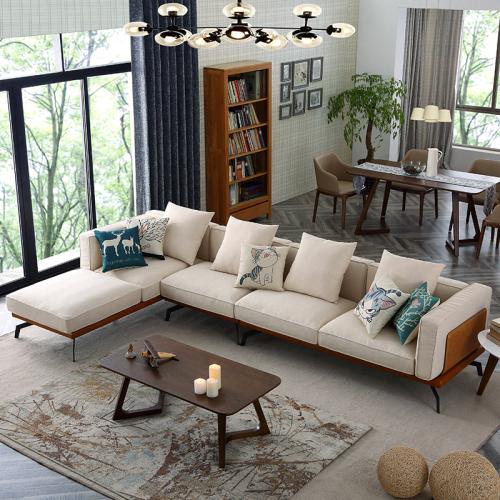 二,客厅沙发的摆放技巧1,利用狭长客厅空间,选择整个长方形客厅的较长